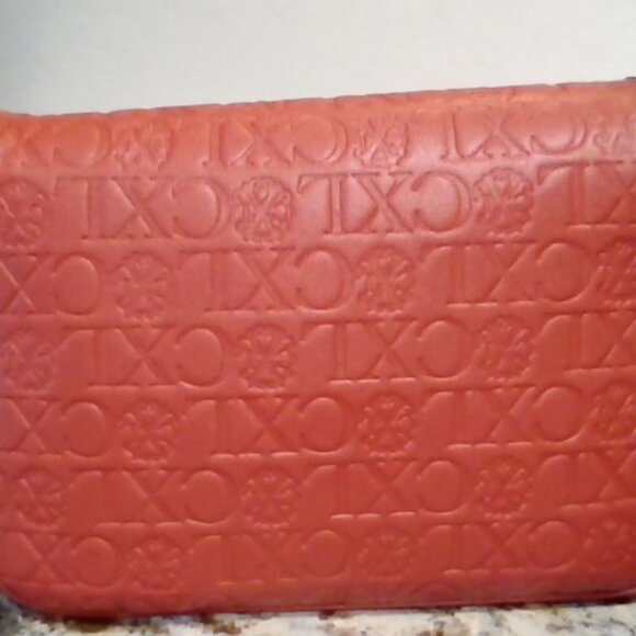 CXL by Christian Lacroix - Picture 3 of 3